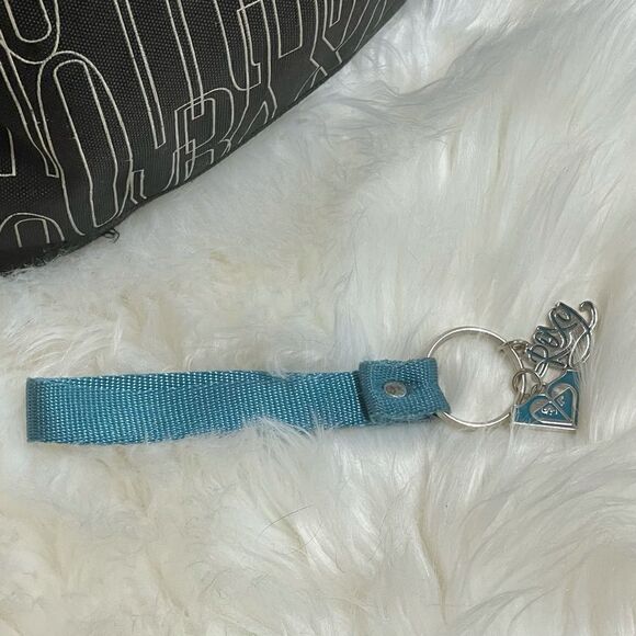 Roxy Backpack & Key Chain 404 - Picture 6 of 11